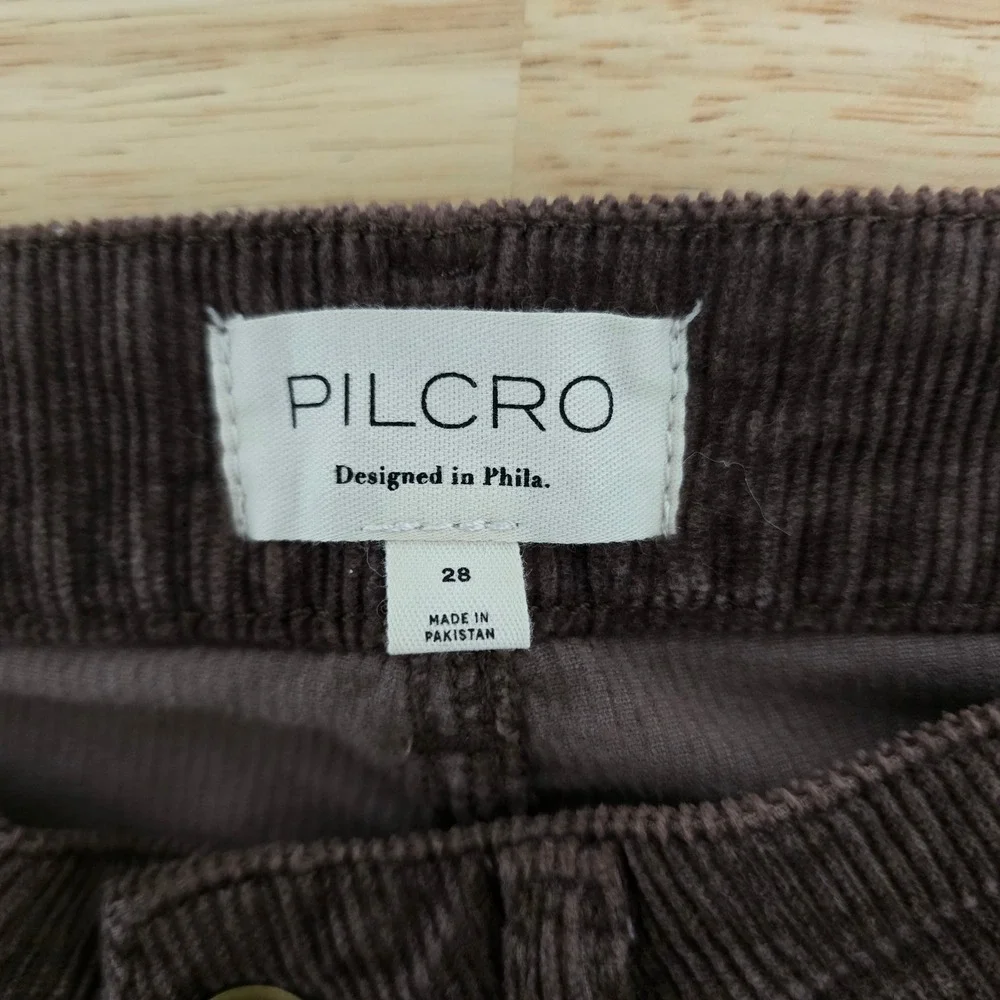 Pilcro Anthropologie Brown Corduroy Straight Leg Mid Rise Pants Size 28 Espresso